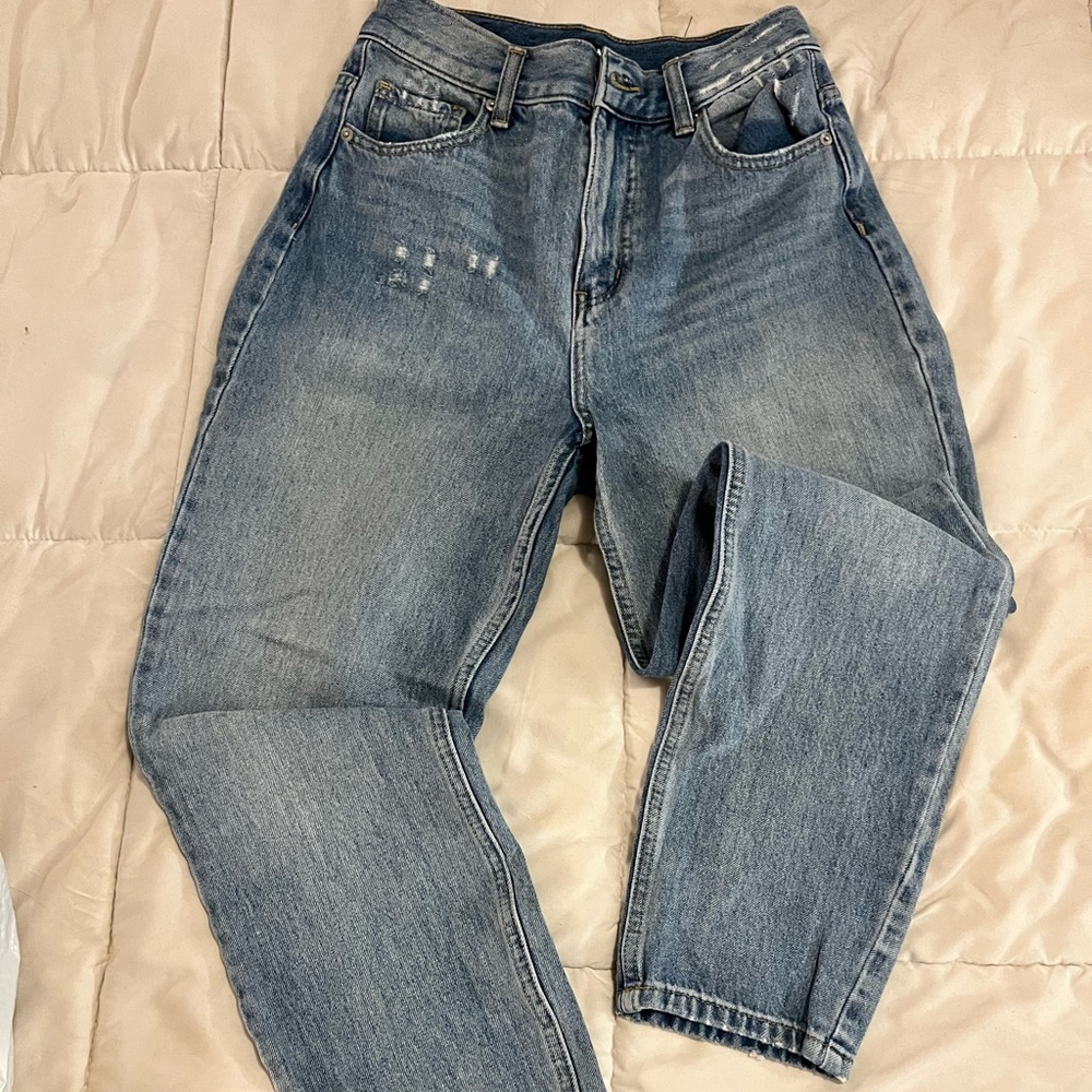 Fashion Nova Mom Jeans